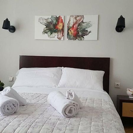 Stylish Seaview House Apartment Sarande Bagian luar foto