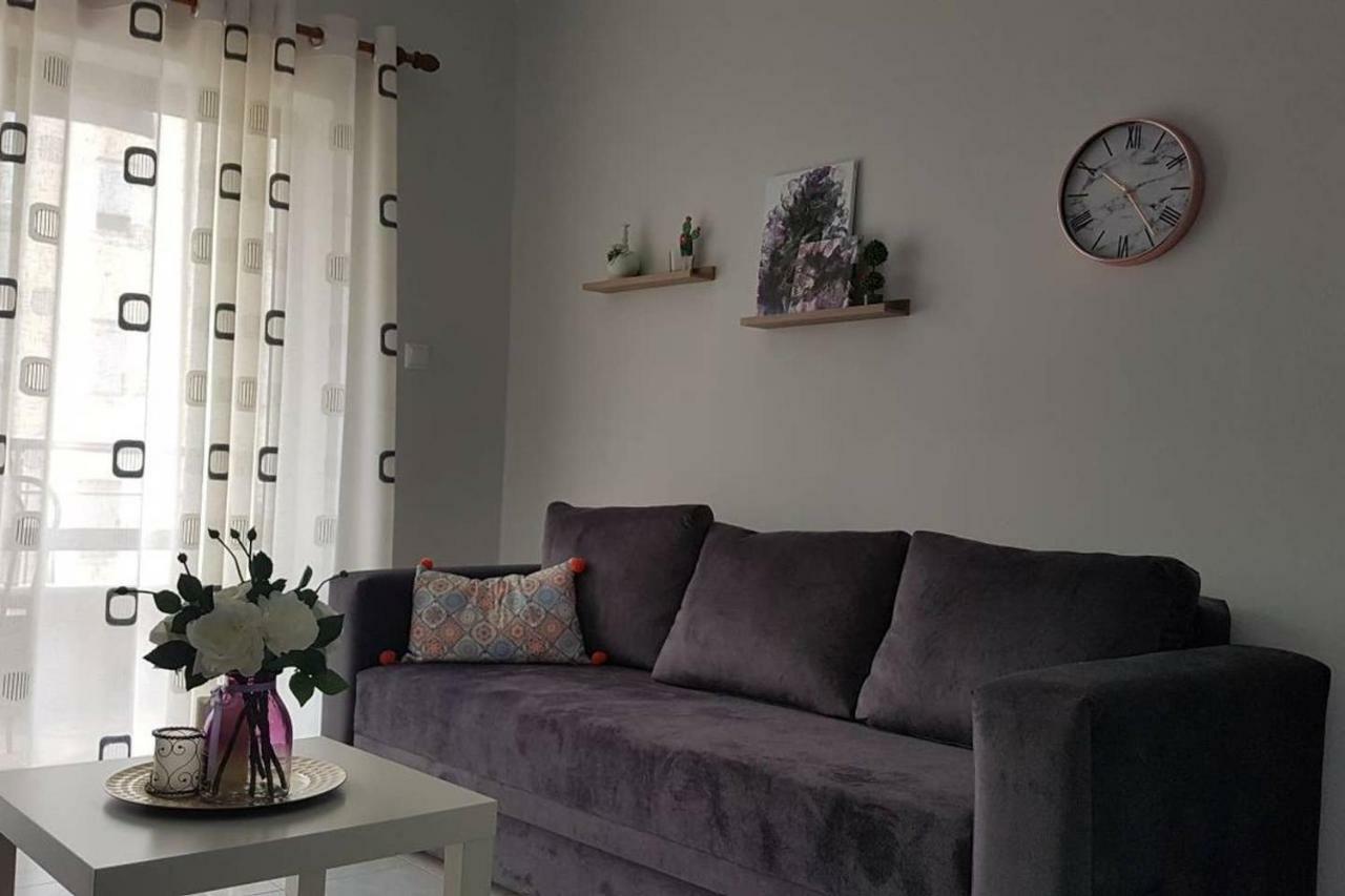 Stylish Seaview House Apartment Sarande Bagian luar foto