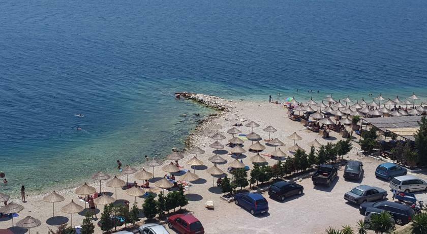 Stylish Seaview House Apartment Sarande Bagian luar foto